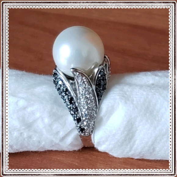 Jewelry - Sterling silver fresh water pearl ring